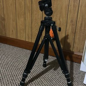Practically new tripod